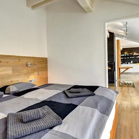 Apartmany Tadeas Stozec Exterior photo