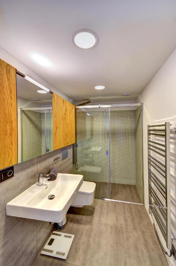 Tadeas Apartment *