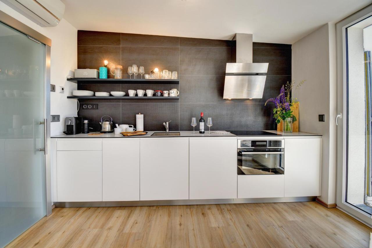 Tadeas Apartment Stozec